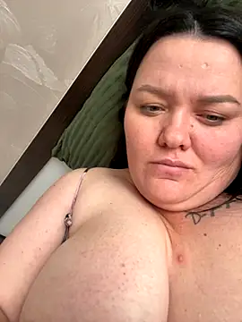 SunnyLeila2101 online show from 10-20-25, 11:33