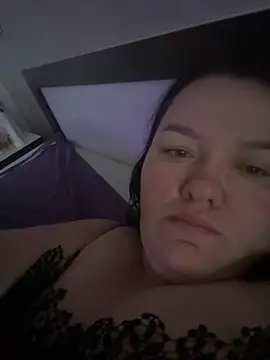 SunnyLeila2101 online show from 11-25-25, 05:19