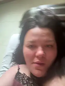 SunnyLeila2101 online show from 06-12-26, 04:32