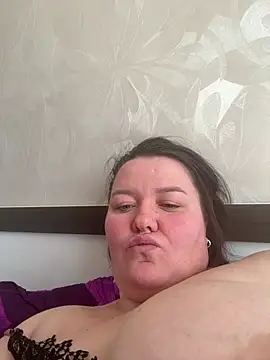 SunnyLeila2101 online show from 04-06-26, 10:27