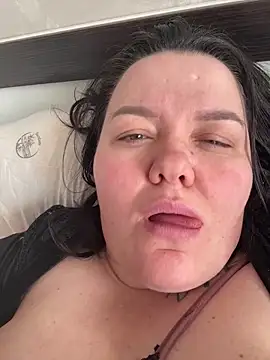 SunnyLeila2101 online show from 02-01-26, 11:08