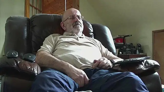 janzer13 online show from 02-22-26, 01:46