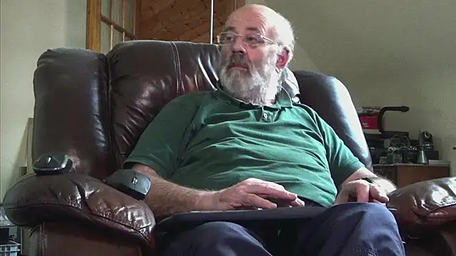 janzer13 online show from 11-27-25, 01:55