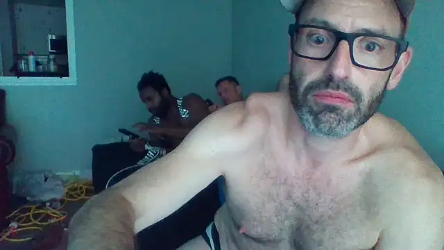 ChiNOTsoChiGuy online show from 07-28-26, 06:20