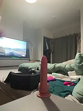 sexyBrunettex1 online show from 02-03-26, 11:21