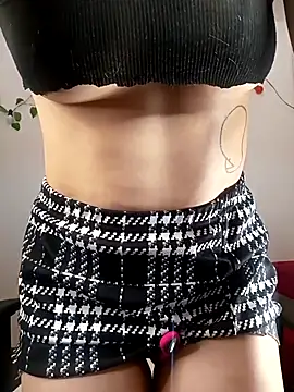 Maia 0 online show from 11-09-25, 03:38