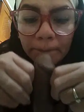 Snapshot of maria_angel11 chatting on 10-25-25, 07:51 maria angel11 online show from 10-25-25, 07:51