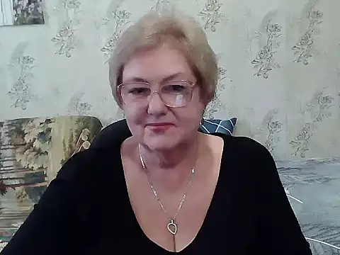 Renata62011 online show from 11-17-25, 12:53