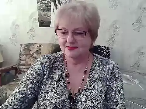 Snapshot of Renata62011 chatting on 05-03-26, 11:47 Renata62011 online show from 05-03-26, 11:47