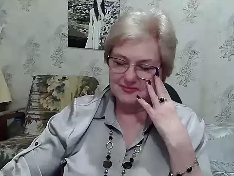 Snapshot of Renata62011 chatting on 05-27-26, 06:37 Renata62011 online show from 05-27-26, 06:37