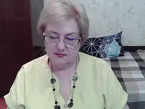 Renata62011 online show from 06-27-26, 01:50