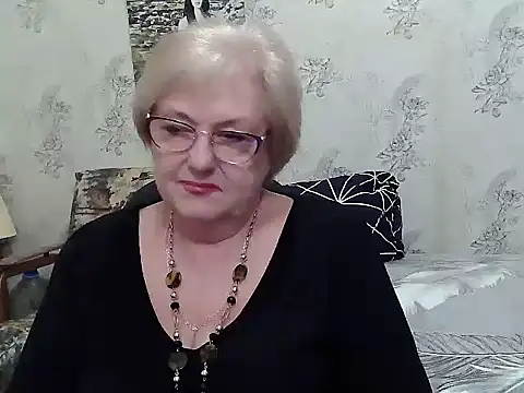 Snapshot of Renata62011 chatting on 05-11-26, 11:44 Renata62011 online show from 05-11-26, 11:44