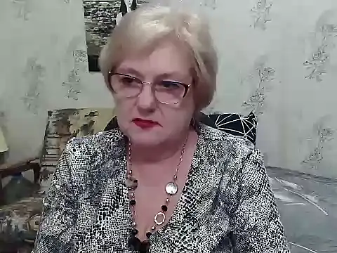Snapshot of Renata62011 chatting on 05-07-26, 04:21 Renata62011 online show from 05-07-26, 04:21