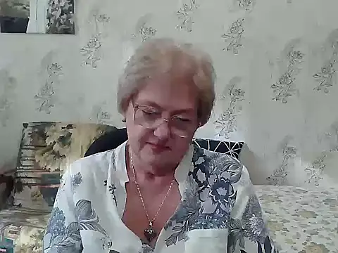 Renata62011 online show from 10-06-25, 12:17