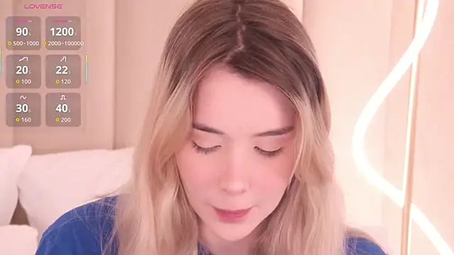 Snapshot of Nesolla chatting on 03-03-26, 08:16 Nesolla online show from 03-03-26, 08:16