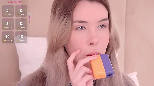 Snapshot of Nesolla chatting on 04-12-26, 11:46 Nesolla online show from 04-12-26, 11:46