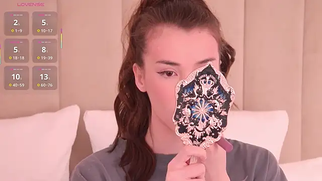 Snapshot of Nesolla chatting on 03-16-26, 05:59 Nesolla online show from 03-16-26, 05:59