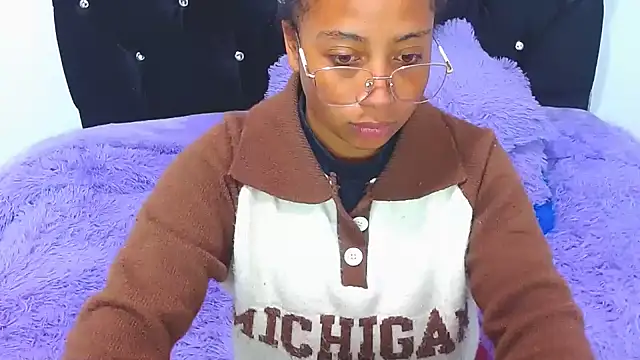 Gabi Jhons 23 online show from 11-26-25, 09:53