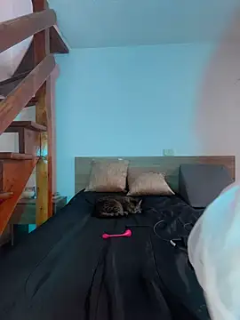 Moon Blake online show from 10-31-25, 07:43