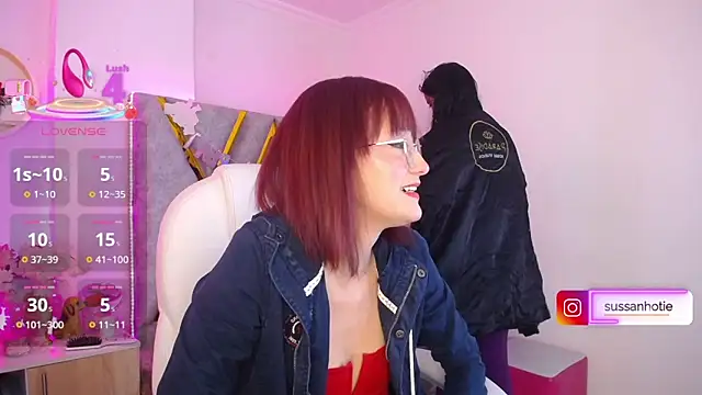 SophiaWalker 1 online show from 11-20-25, 10:05