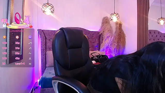 SophiaWalker 1 online show from 01-15-26, 11:46