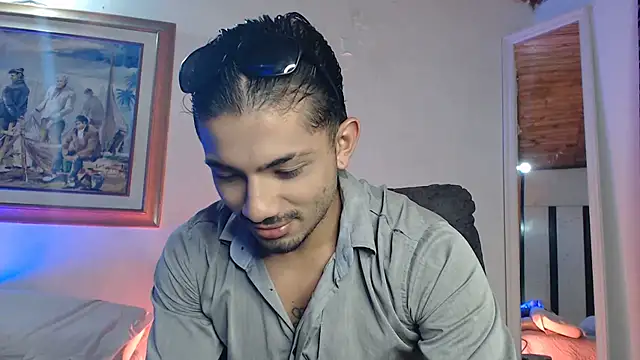 ArturoCardona  online show from 04-19-26, 03:40