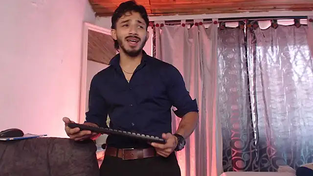 ArturoCardona  online show from 05-22-26, 05:55