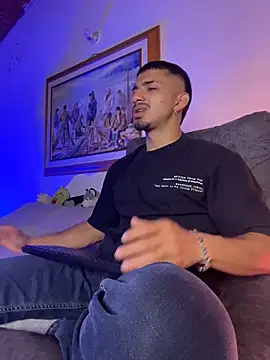 ArturoCardona  online show from 12-02-25, 01:24