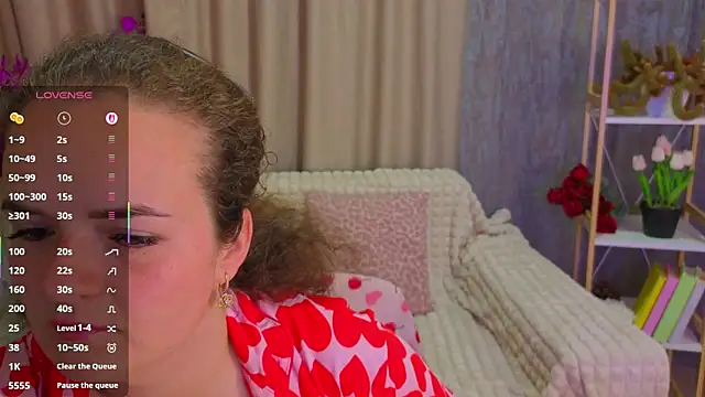 Luisa Rosee online show from 05-15-26, 07:34