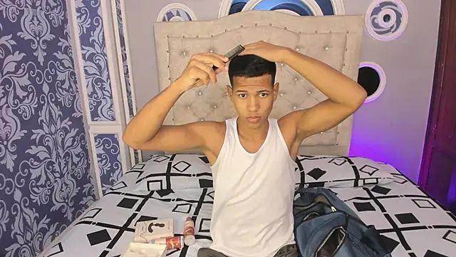 KingStark  online show from 10-06-25, 11:22