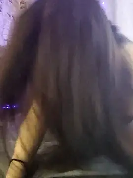 Snapshot of _San_Sara_ chatting on 03-14-25, 12:18 San Sara online show from 03-14-25, 12:18