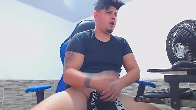 mister cum1999 online show from 11-27-25, 04:13