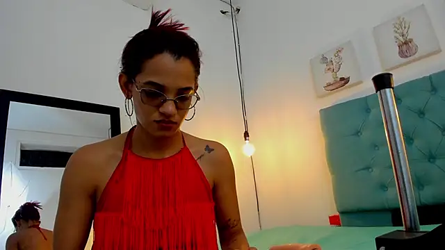 cris dulce online show from 12-21-25, 07:59