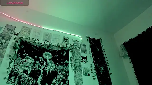 Snapshot of GothKitten666 chatting on 02-26-26, 01:05 GothKitten666 online show from 02-26-26, 01:05