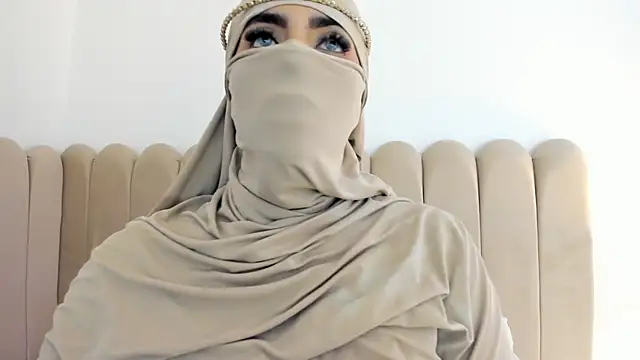 Jasmin hamdan online show from 10-24-25, 06:40