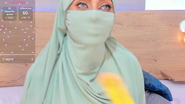 Jasmin hamdan online show from 09-27-25, 07:53