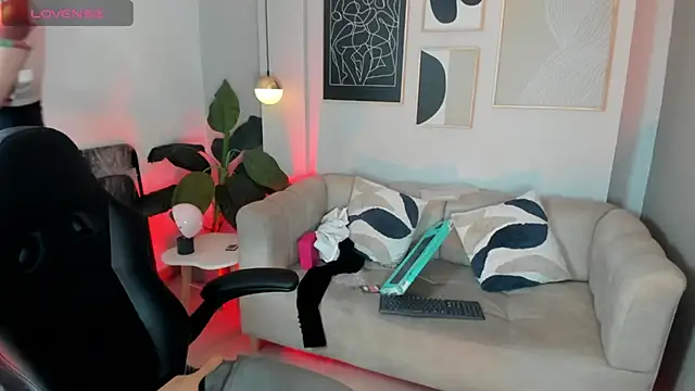 marie bass online show from 02-28-26, 04:06