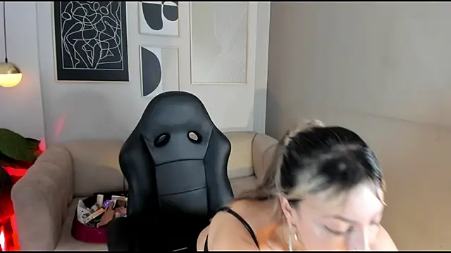 marie bass online show from 04-04-26, 01:39