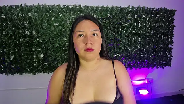 BellaRoux1 online show from 02-28-26, 11:54