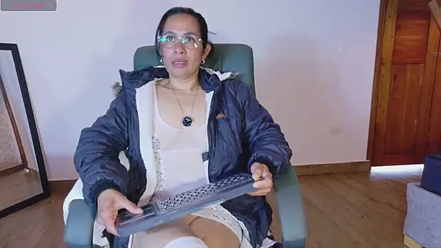 Vanessa 7  online show from 02-17-26, 09:45