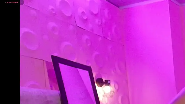 Vanessa 7  online show from 10-19-25, 10:01