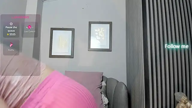 Snapshot of lunavelvet15 chatting on 09-19-25, 11:47 lunavelvet15 online show from 09-19-25, 11:47