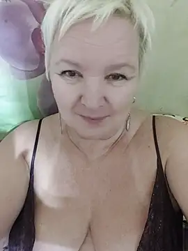 ForgeMeNot51 online show from 10-12-25, 07:26