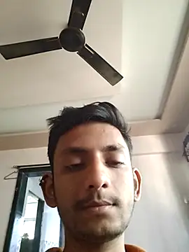 yung cplz online show from 12-19-25, 08:06