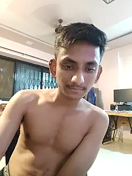 yung cplz online show from 11-28-25, 05:46