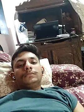 yung cplz online show from 10-08-25, 11:01