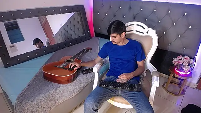 Charlie Cock  online show from 09-09-25, 03:38