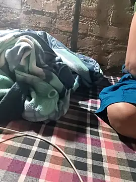 POOJACOUPLE online show from 10-19-25, 06:43