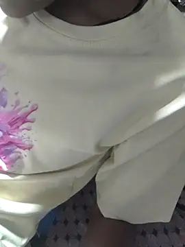 POOJACOUPLE online show from 10-17-25, 04:38