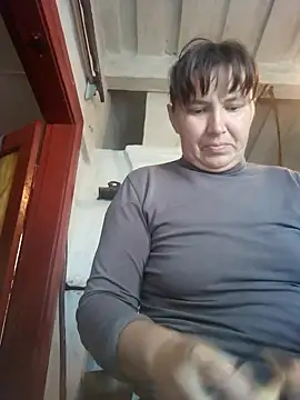 Snapshot of Romashka33011 chatting on 09-25-25, 08:09 Romashka33011 online show from 09-25-25, 08:09